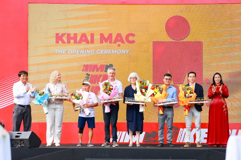 Khởi động giải đấu ba môn phối hợp IRONMAN 70.3 Đà Nẵng 2025