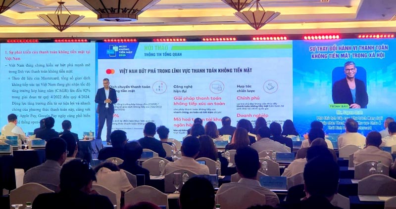 Phó Thủ tướng Hồ Đức Phớc: Thanh toán không tiền mặt tạo nhiều thuận lợi