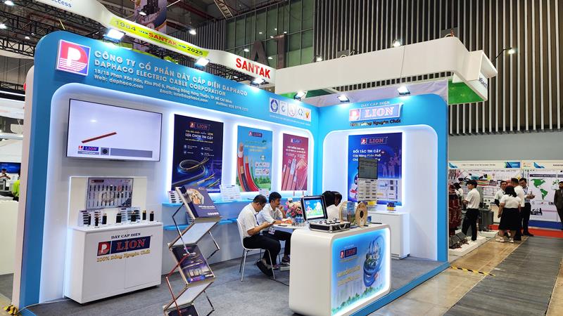 Hơn 500 doanh nghiệp tham dự triển lãm Vietnam ETE 2025