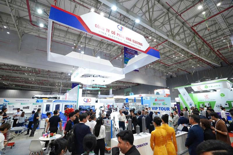 Hơn 500 doanh nghiệp tham dự triển lãm Vietnam ETE 2025