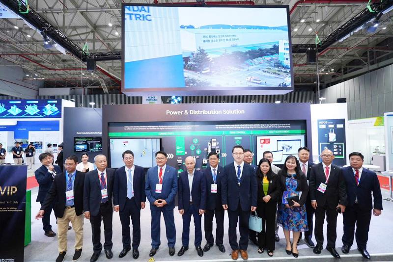 Hơn 500 doanh nghiệp tham dự triển lãm Vietnam ETE 2025