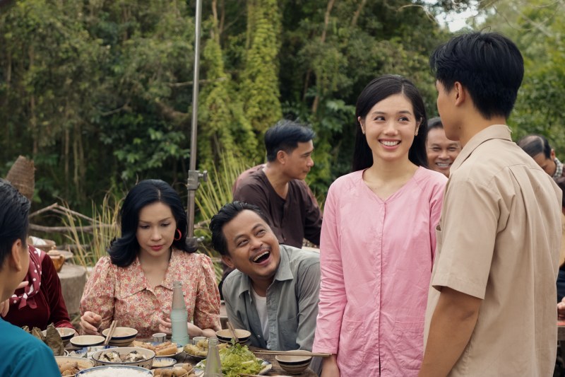 Ai thương ai mến hé lộ trailer chính thức