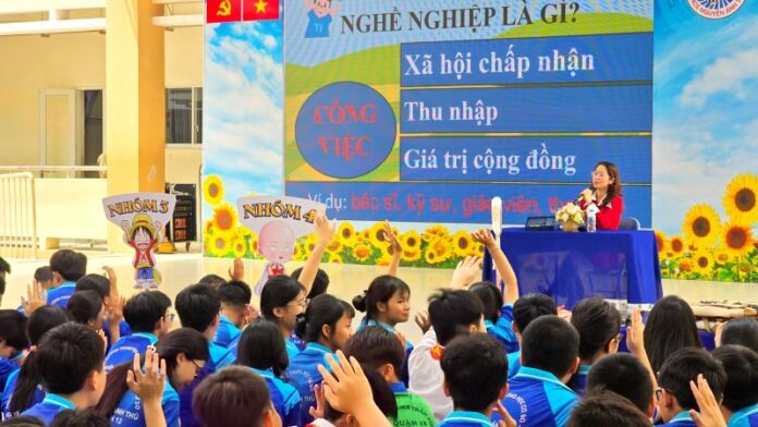 ngay hoi huong nghie hoc sinh thcs tphcm (18) Từ sở thích đến nghề nghiệp: Học sinh cần được dẫn đường từ sớm