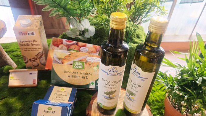 Nông nghiệp hữu cơ Châu Âu và Naturland: Hành trình từ đất mẹ đến ly rượu vang