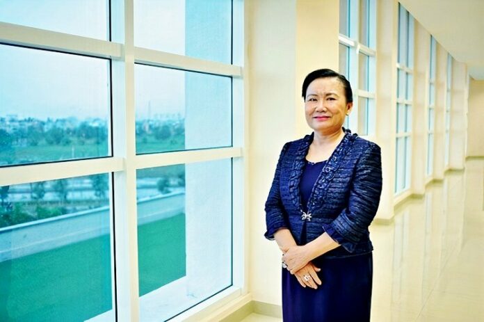 ba-tran-thi-lam-edit Chủ tịch Hoa Lâm Trần Thị Lâm muốn nâng sở hữu tại Vietbank