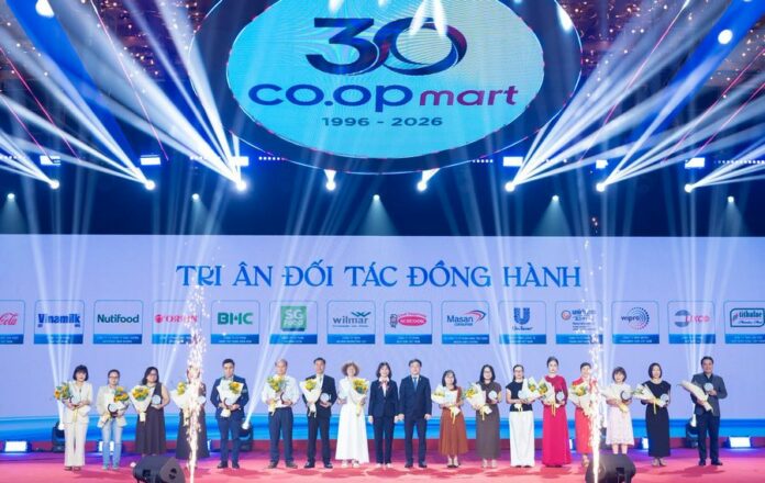 Co.opmart 30 năm khẳng định vị thế “Người nội trợ của nhân dân”