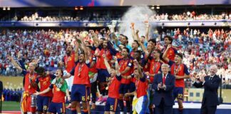 Tây Ban Nha lần thứ hai vô địch World Cup sau chiến thắng trước Argentina