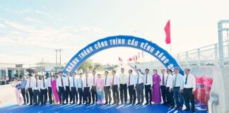 Cầu mới thông tuyến, người dân phường Bình Lợi thêm thuận lợi trong đi lại, giao thương