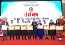 80 năm Hội Đông y Việt Nam: Đưa tinh hoa truyền thống vào kỷ nguyên khoa học 80 năm Hội Đông y Việt Nam: Đưa tinh hoa truyền thống vào kỷ nguyên khoa học