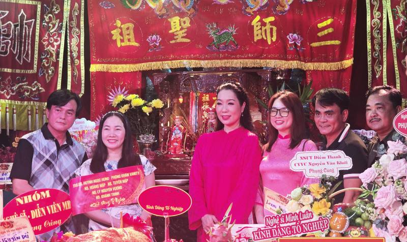 NSND Trịnh Kim Chi: “Nguyện suốt đời phụng sự nghệ thuật sân khấu”