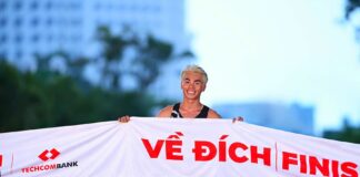 Hai chân chạy Việt Nam vô địch Marathon Quốc tế Hà Nội 2026 Hai chân chạy Việt Nam vô địch Marathon Quốc tế Hà Nội 2026