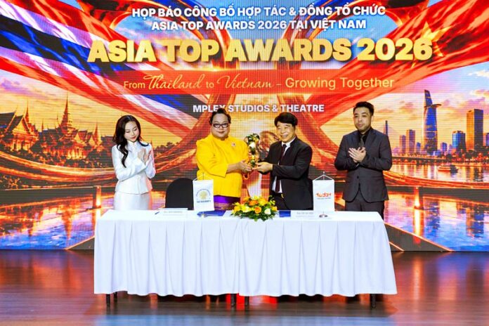 Nghi thức Trao quyền, Ký kết Hợp tác Chiến lược và Giới thiệu chiếc cúp của ASIA TOP AWARDS 2026 giữa TodayTV và Together Growth
